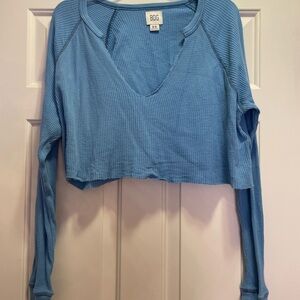 Urban Outfitters/BDG Cropped Blue Sweatshirt with Long Sleeves Medium